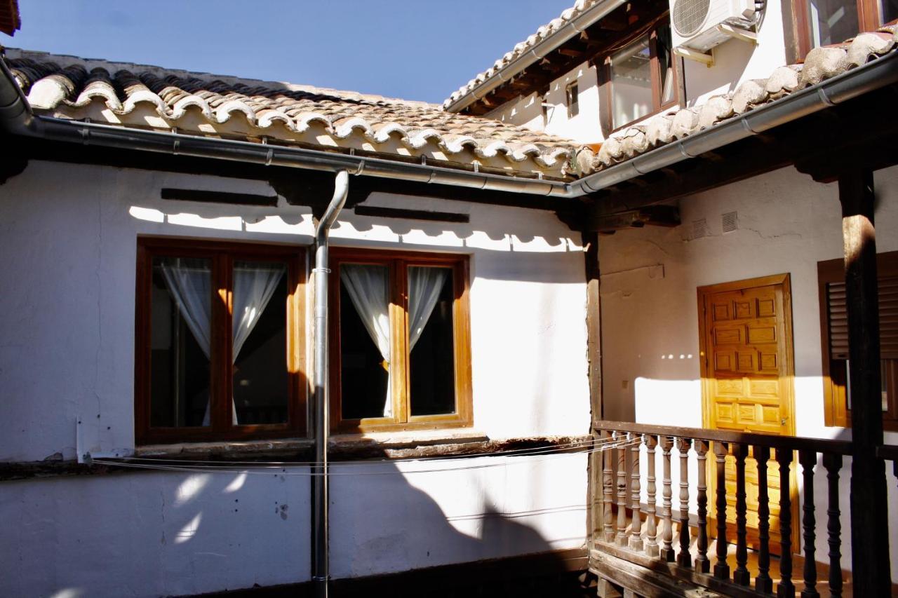 Atico Duplex En Centro Historico Toledo Apartment Exterior photo