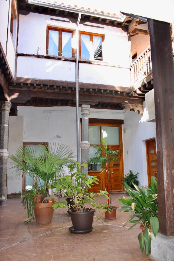 Atico Duplex En Centro Historico Toledo Apartment Exterior photo