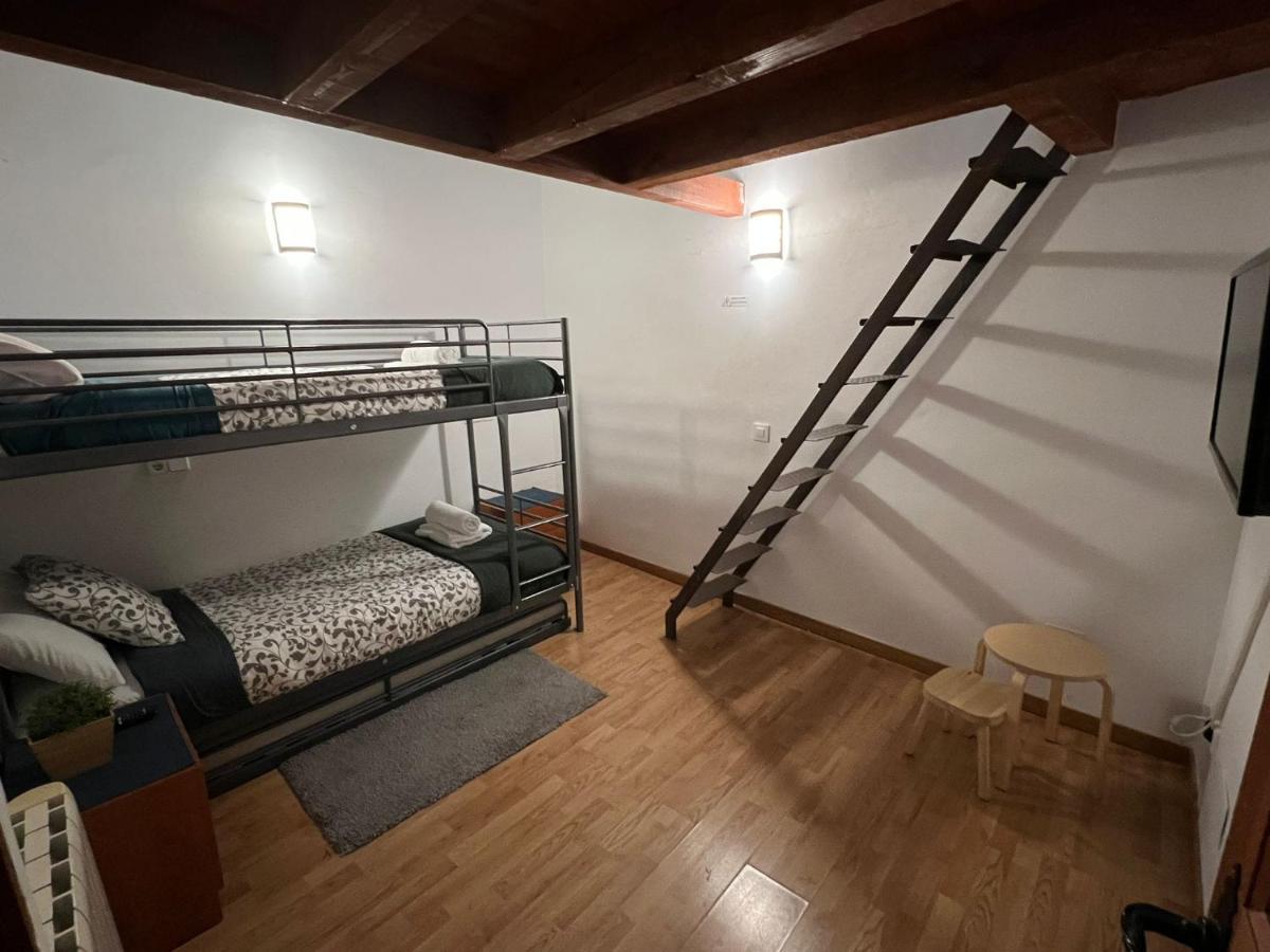 Atico Duplex En Centro Historico Toledo Apartment Exterior photo